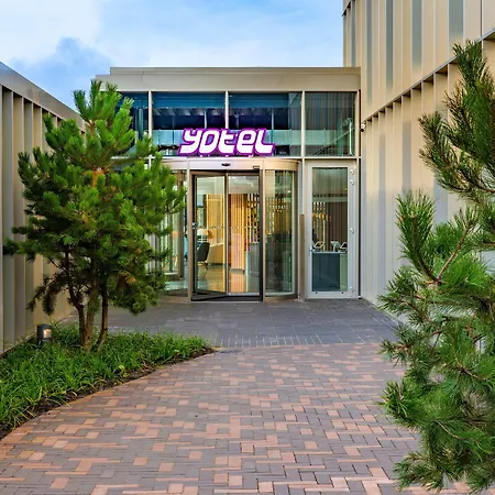 Yotel Amsterdam-2
